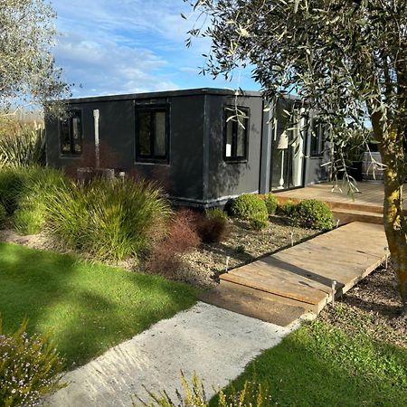 Adorable Little Container House Apartamento Hastings Exterior foto