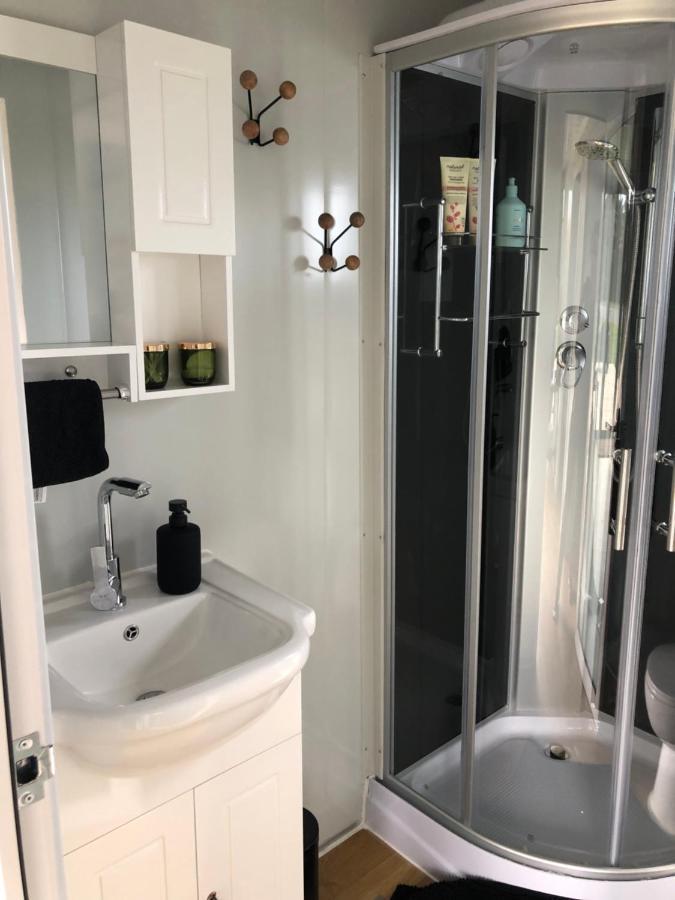 Adorable Little Container House Apartamento Hastings Exterior foto