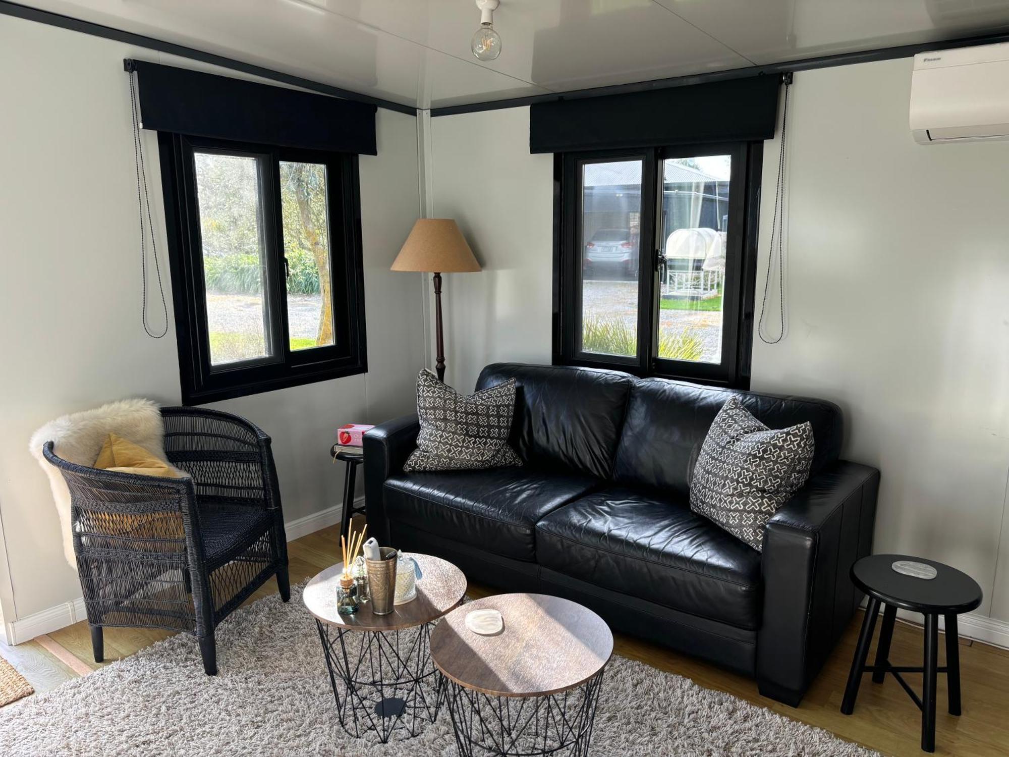 Adorable Little Container House Apartamento Hastings Exterior foto